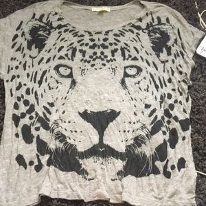 Fun comfortable tiger t-shirt!